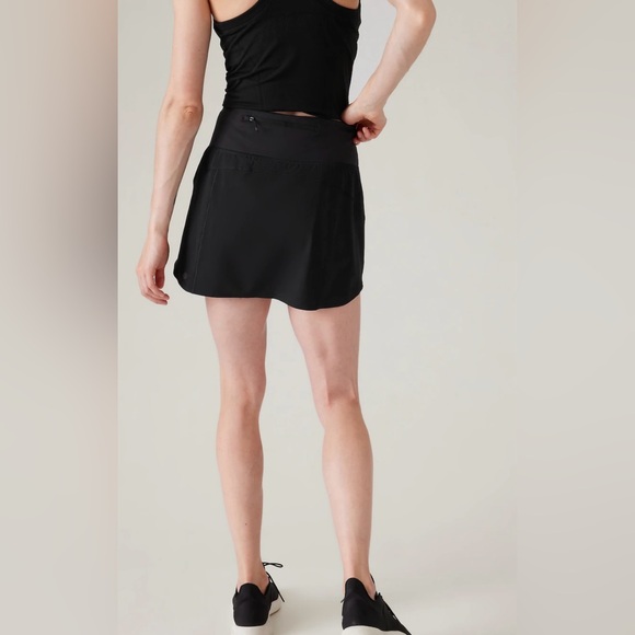 NWT Athleta Skort Run With It High Rise 14” - Picture 7 of 13